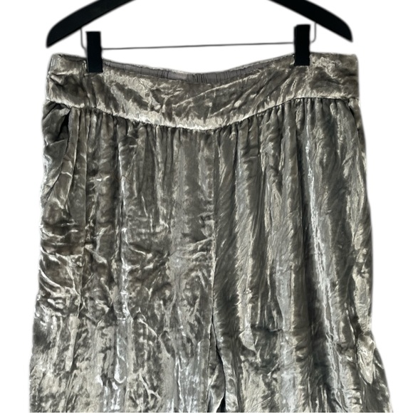 Anthropologie Maeve Anastacia Wide Leg Velvet Pants in Silver Size L Large - Picture 7 of 10